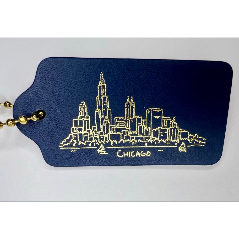 Coach Store Chicago Skyline Navy Leather Hangtag Bag Charm Keychain Travel Tag - Picture 2 of 4